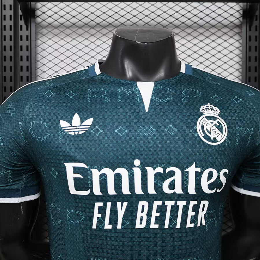 2026/2027 Player Version Real Madrid Away Football Shirt